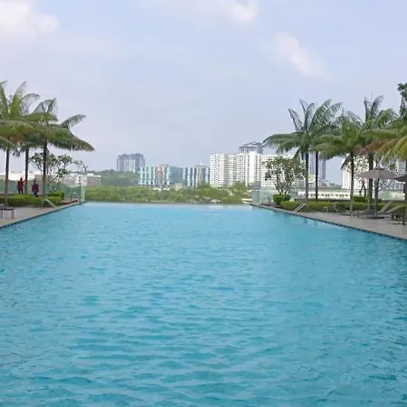 Peace Home Cybersqure 2 Cyberjaya Exterior photo