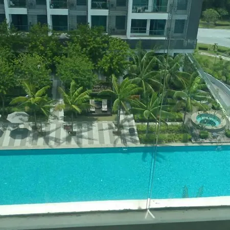 Peace Home Cybersqure 2 Cyberjaya Exterior photo